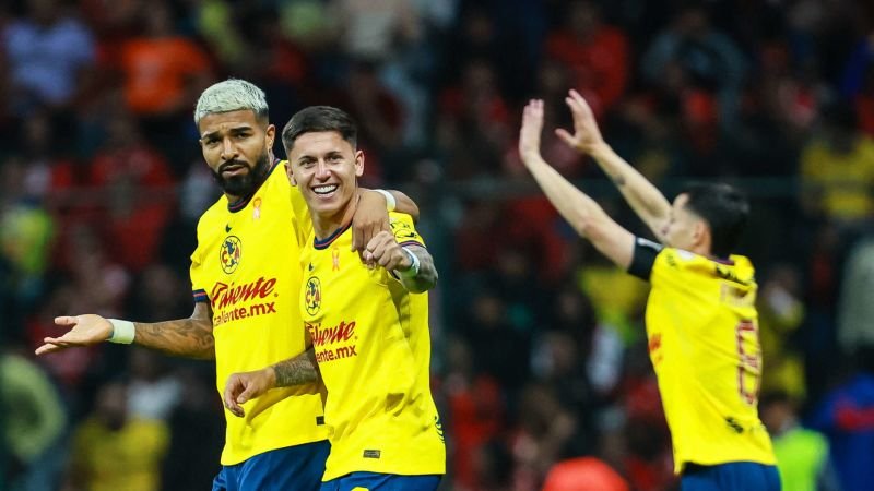 América llega a semifinales en su camino hacia el tricampeonato en México