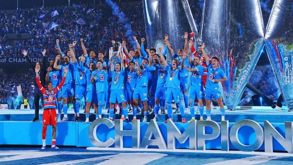 Cruz Azul, el único entre los grandes que ha conseguido un nuevo título