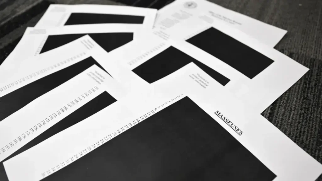 El portavoz de Bill Clinton solicita la 'divulgación urgente' de los archivos de Epstein que lo involucran