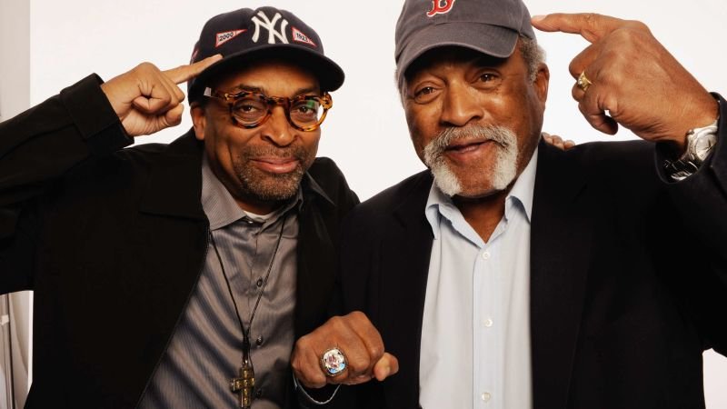 Explorando el legado de Luis Tiant en el béisbol de Grandes Ligas