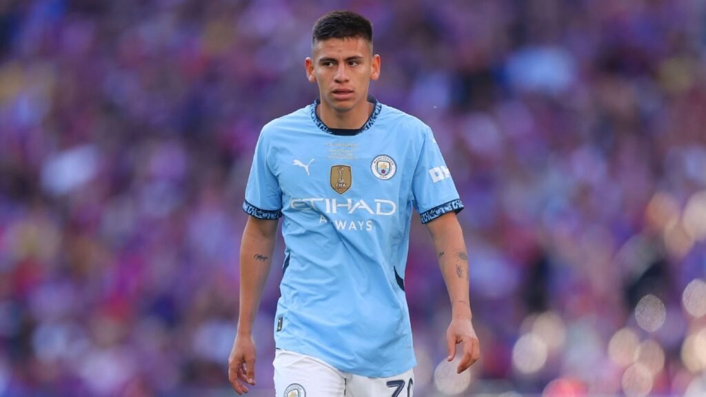 Girona, entusiasmada por el fichaje de Echeverri