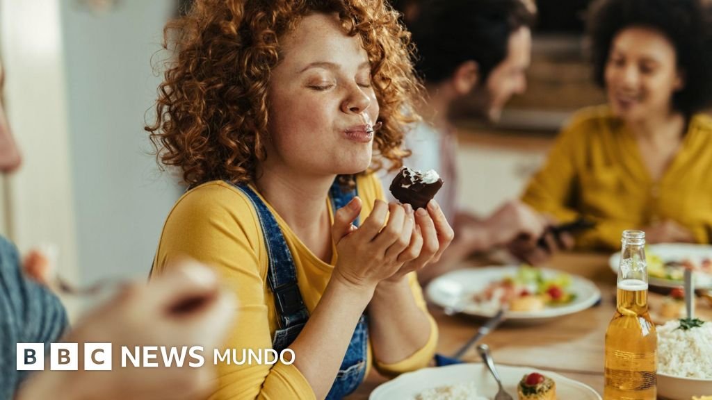La razón por la cual siempre hay espacio para el postre, según un anatomista