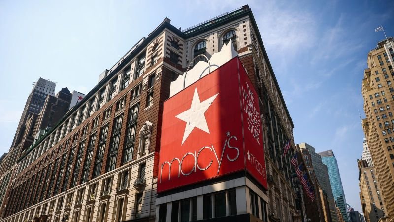 Macy's revela que un empleado ocultó gastos por un total de 154 millones de dólares