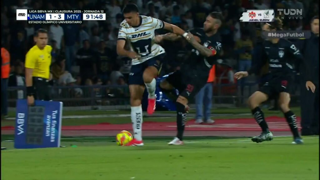 Sergio Ramos recibe su primera tarjeta roja en México y desata polémica por su nacionalidad española: "Te juzgan de manera diferente"