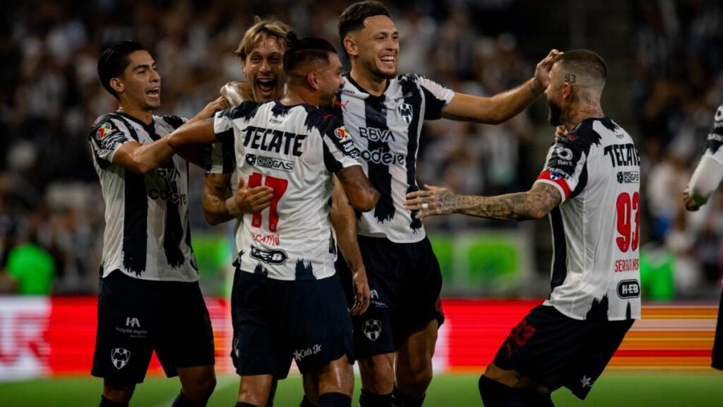 Sergio Ramos y Canales destacan en la victoria de Monterrey, que los catapulta al liderazgo del Apertura de la Liga MX