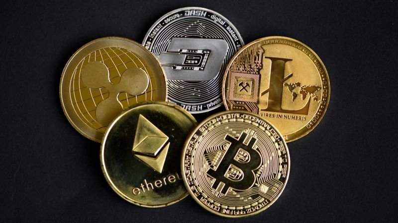 Un Nobel de Economía advierte: 'Las criptomonedas aún no son una inversión segura'