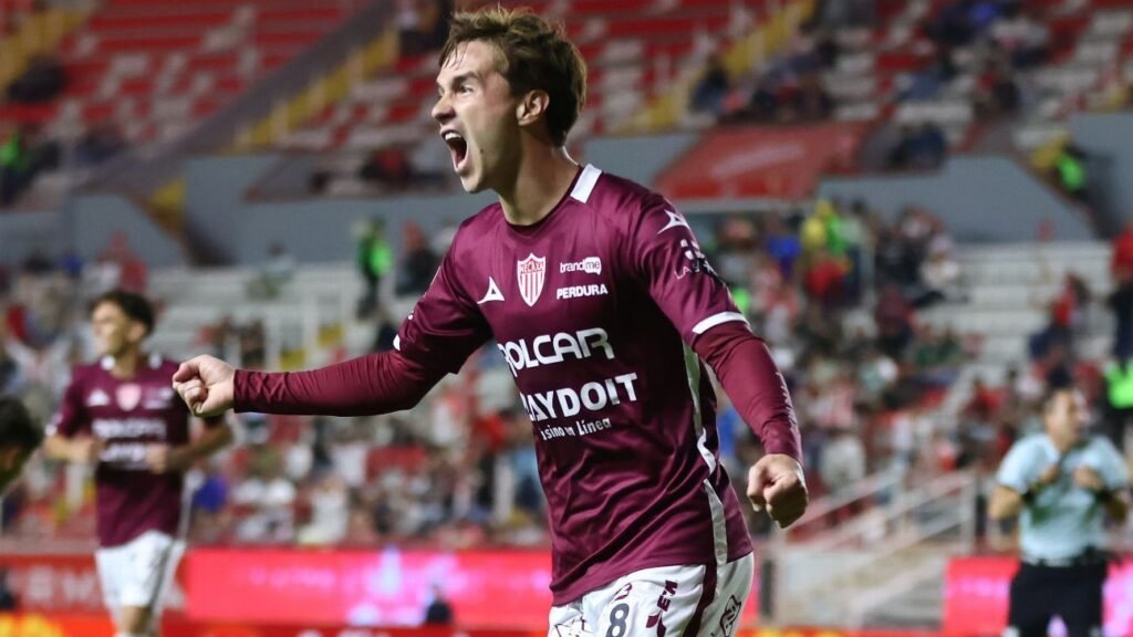 Cruz Azul da la bienvenida a Agustín Palavecino como su nuevo fichaje estrella