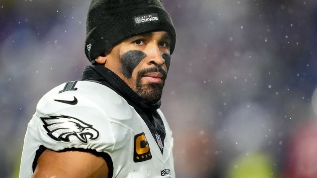 Los Águilas consideran un descanso para Hurts y otros titulares destacados.