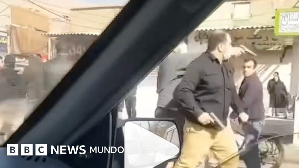 Los duros relatos de Irán: Drones disparando indiscriminadamente en la represión de las protestas