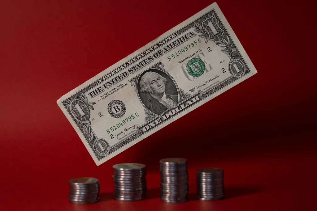 Peso alcanza su mejor desempeño en más de 30 años