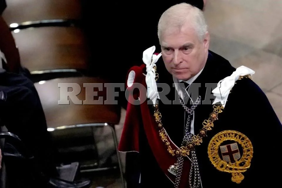 Ministro Carney solicita la eliminación de Andrew de la línea de sucesión