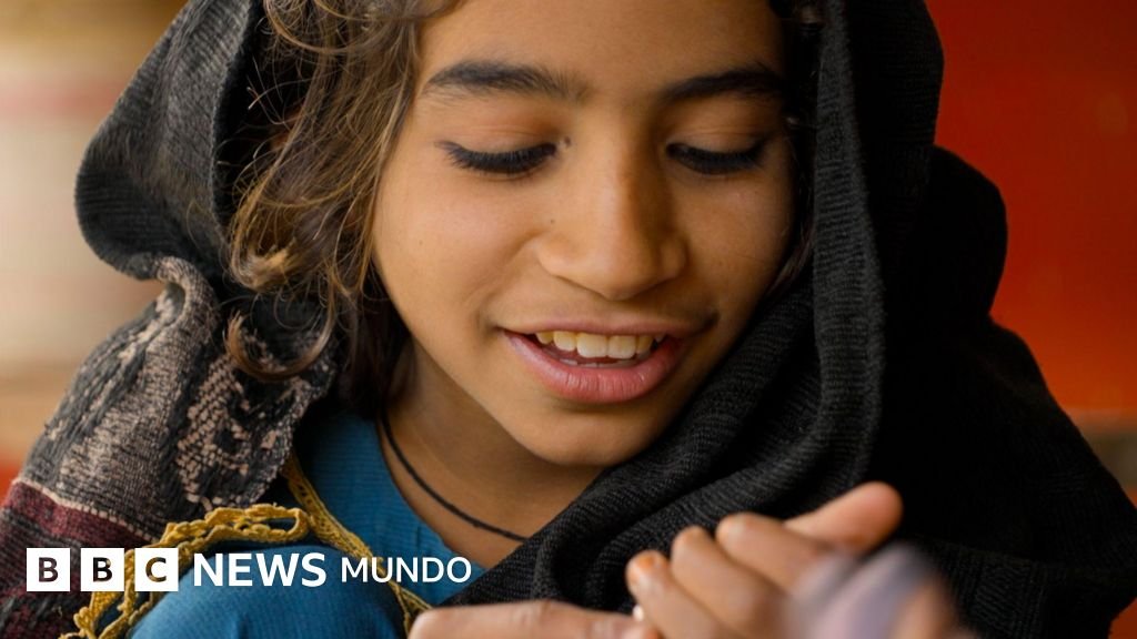 "Otros niños me excluyen desde que me contagiaron": la investigación de la BBC sobre un hospital señalado como foco de contagios de VIH entre menores